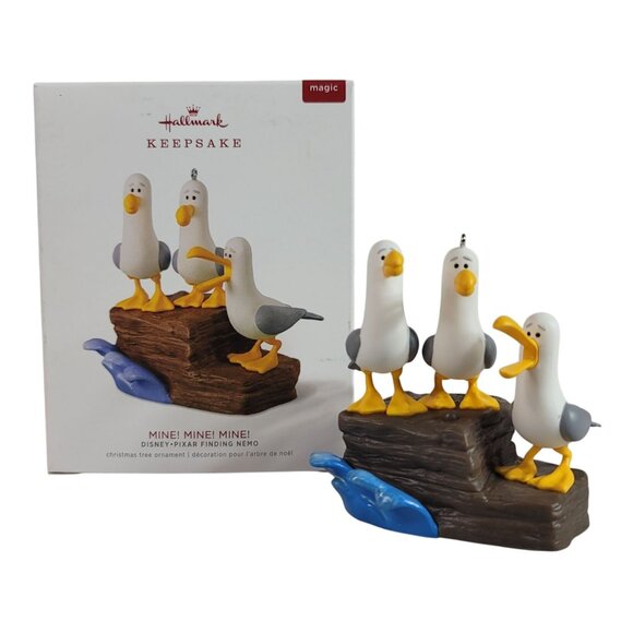 Hallmark Christmas Ornament Finding Nemo Mine! Mine! Mine! Magic 2018 WORKS - Picture 1 of 13